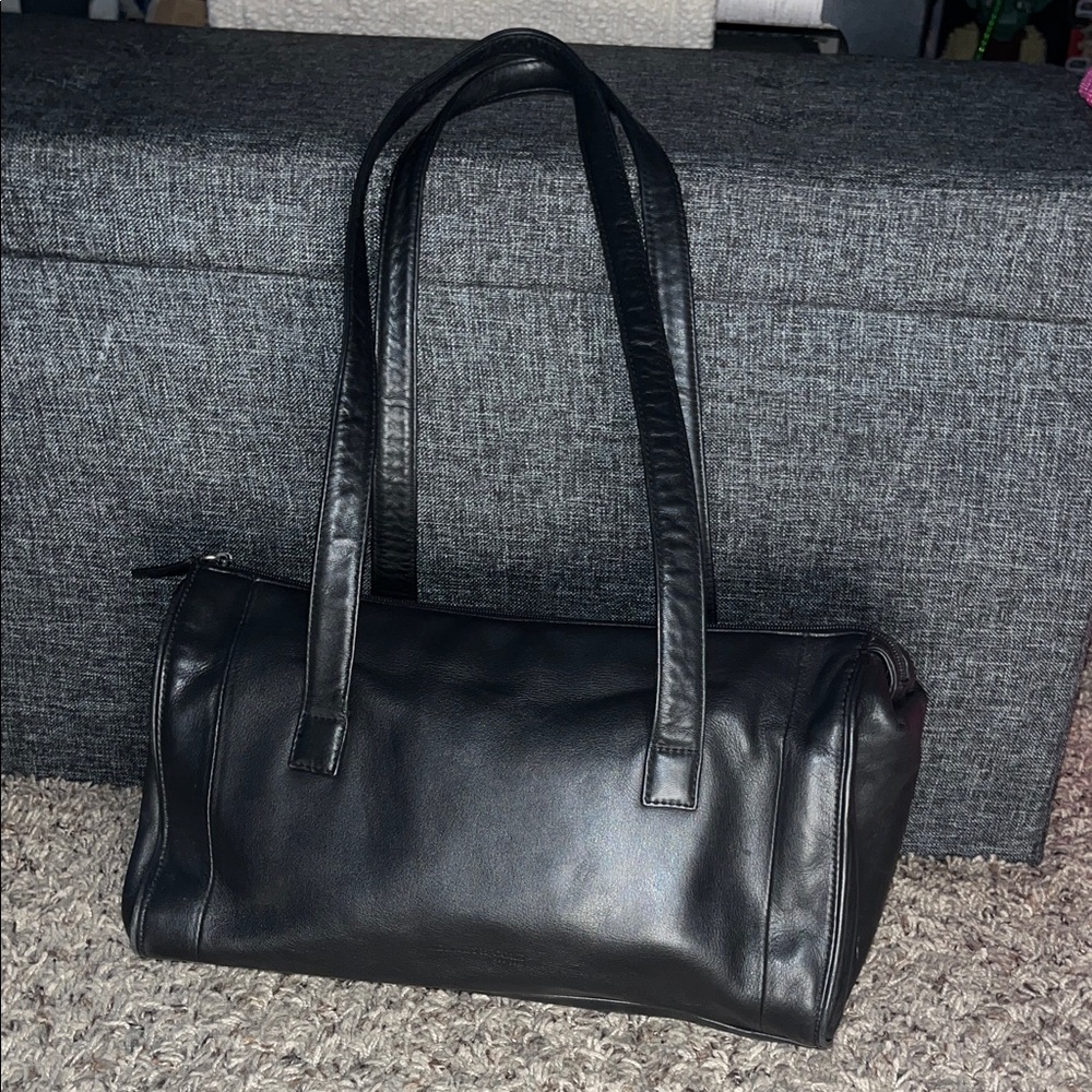 Black Leather Kenneth Cole Bag